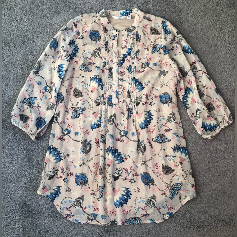 New Liz Claiborne XXS beige blue flowers lined light tunic crepe poly blouse